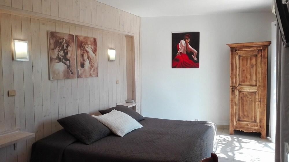 L'Auberge Camarguaise Saintes-Maries-de-la-Mer Zewnętrze zdjęcie