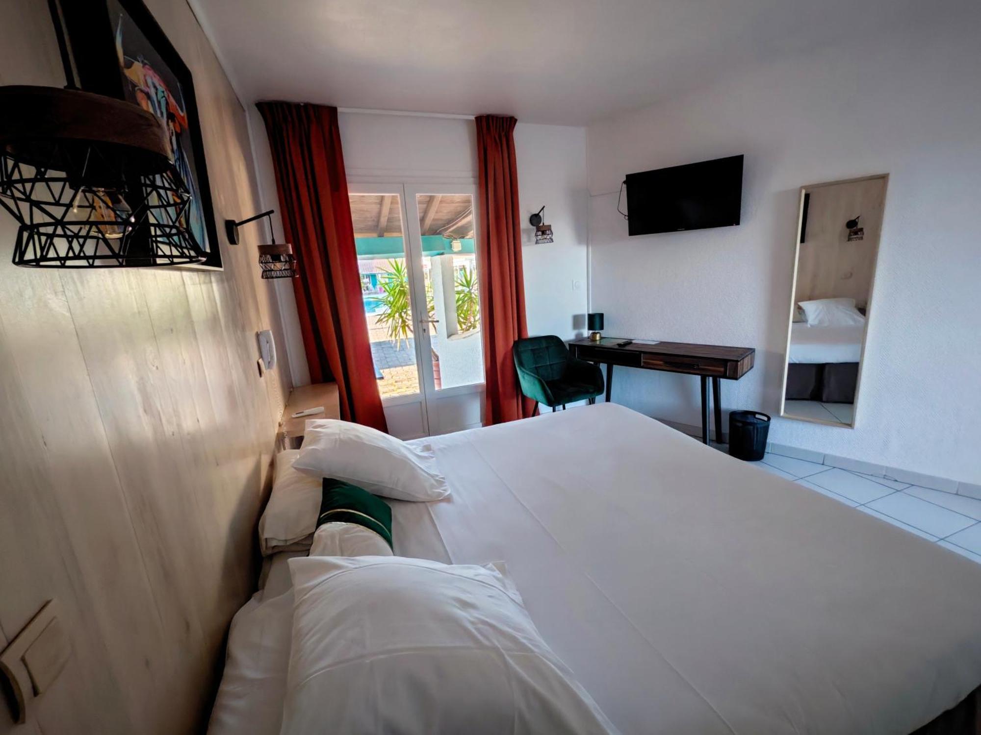 L'Auberge Camarguaise Saintes-Maries-de-la-Mer Zewnętrze zdjęcie